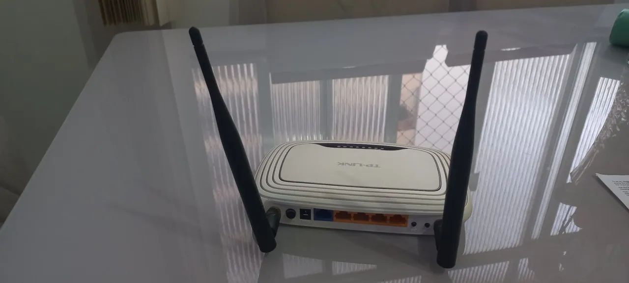 Roteador TP Link TL-wR841ND branco e preto - Foto 2
