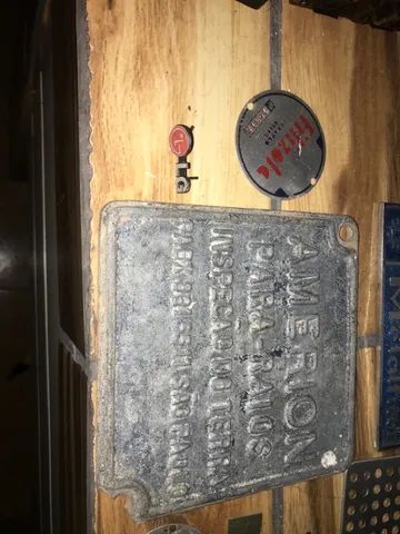 9 Placas e logos antigos metal frio - Foto 5
