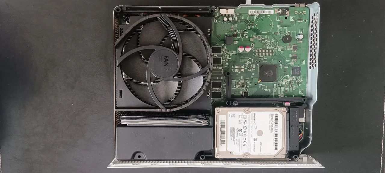 Console Xbox One S Digital (com pane na placa) - Foto 4