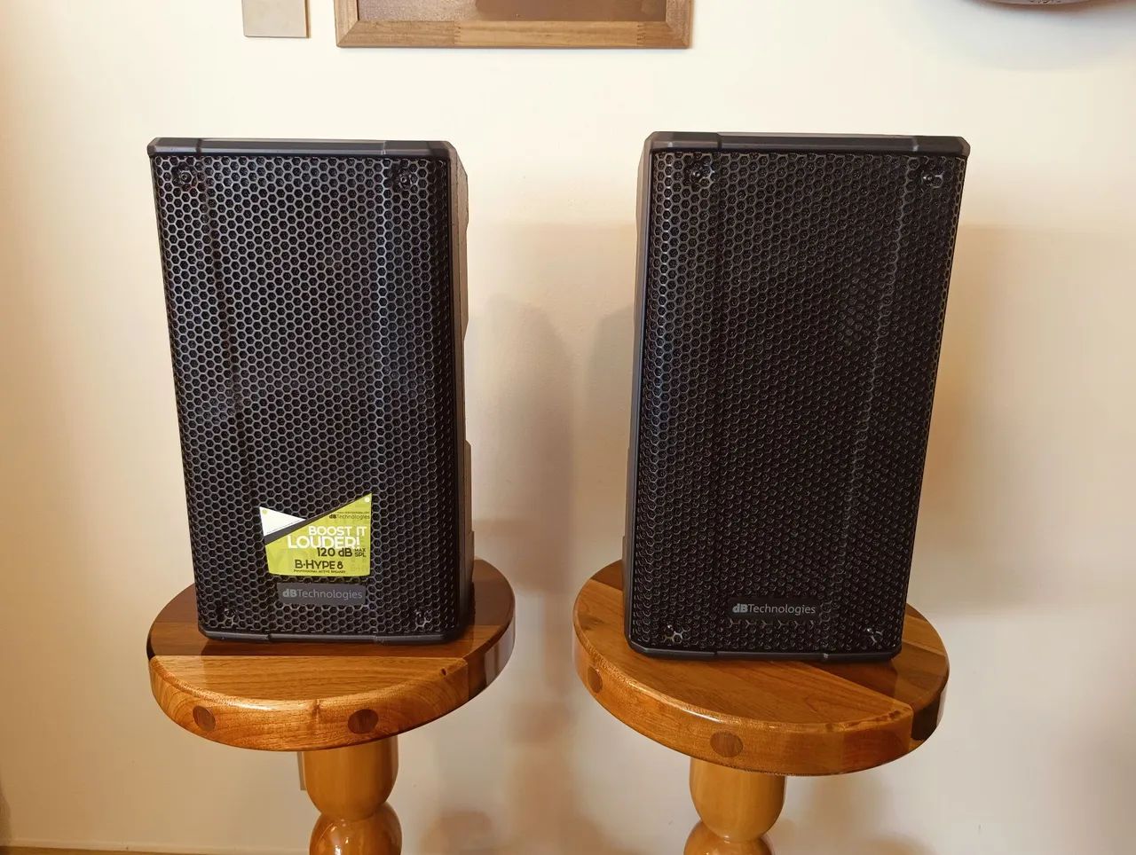 Par de Caixas Acústicas dB TECHONOLOGIES B-Hype 8 - 260W RMS