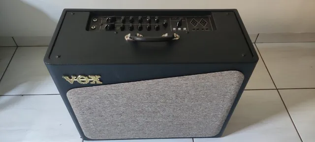 Amplificador Valvulado Vox AV60 - Guitarra