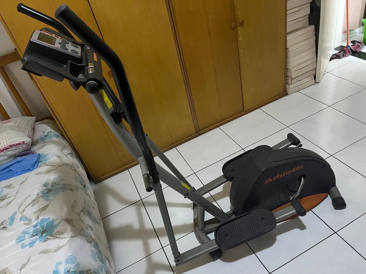Elíptico Athletic - Pouco usado 