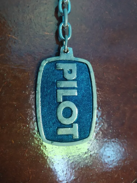 Chaveiro antigo Pilot Pen do Brasil 30 anos (1954 - 1984)