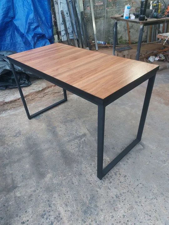 Mesa de Jantar Industrial com Tampo de Madeira - Foto 3
