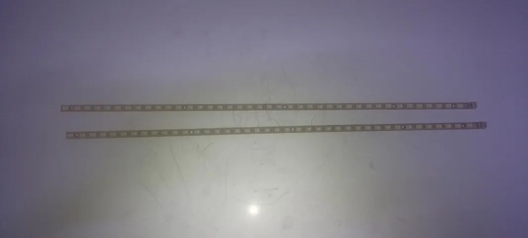 Kit Barra de led da  TV SEMP TOSHIBA LE3253(A)DA  - Foto 2