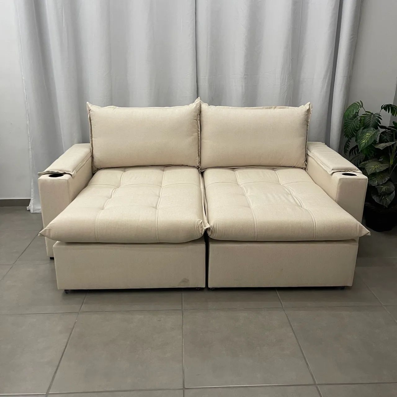 Sofá Cama Retrátil Júlia  - Entrega Rápida 