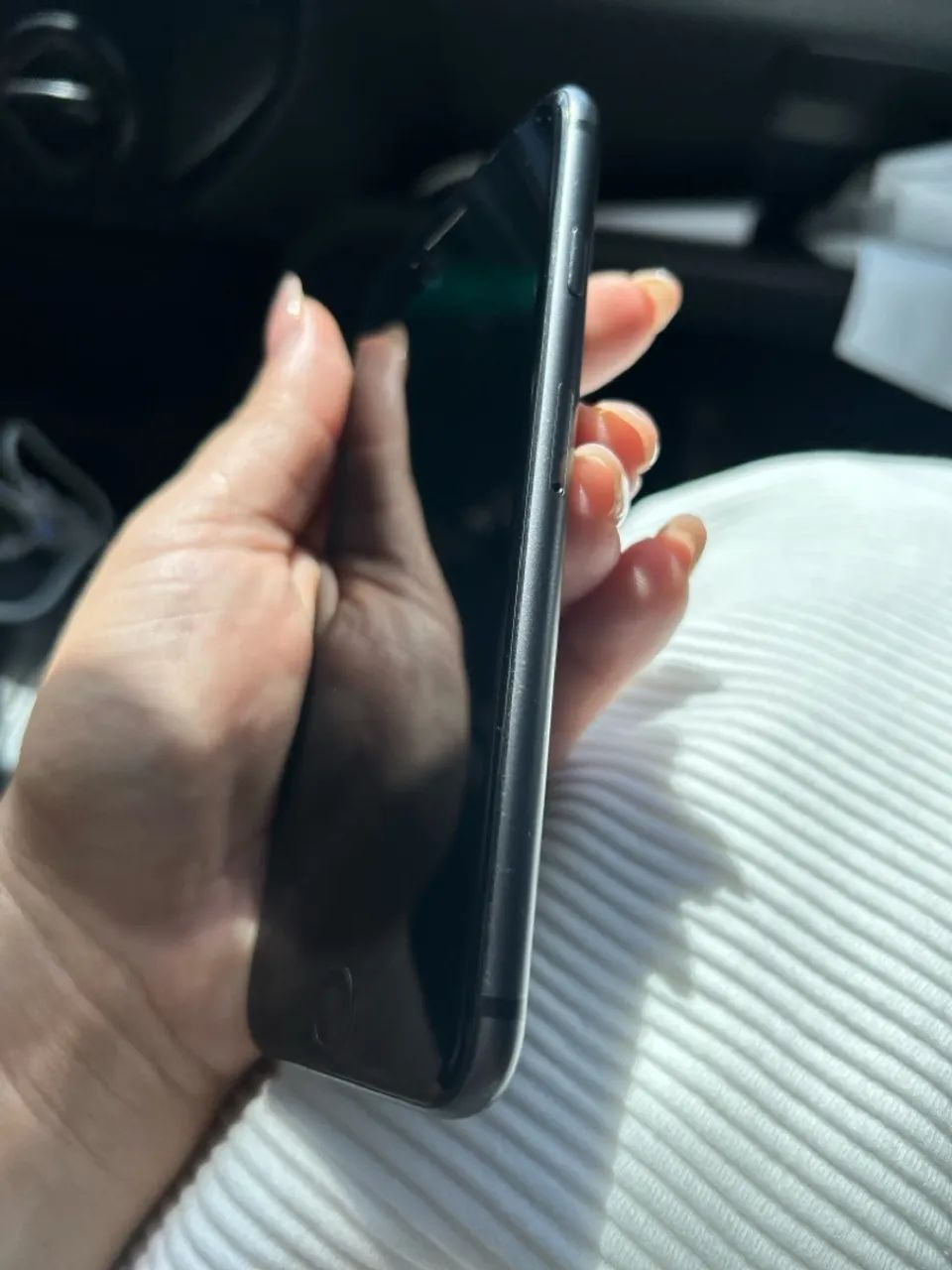 iPhone 8 64