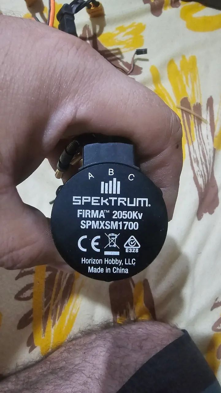 Combi Brushlees Spektrum Firma 6s 1/7  - Foto 4
