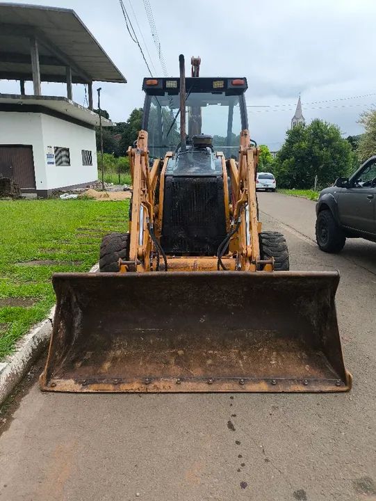 Retroescavadeira CASE 580 Super M - Foto 3