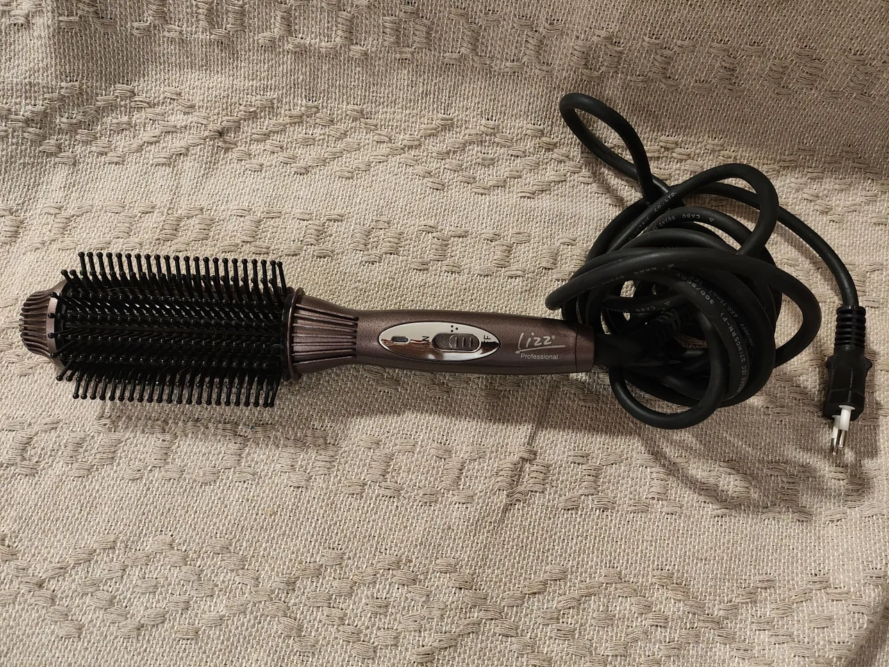 Escova Modeladora Lizz Professional