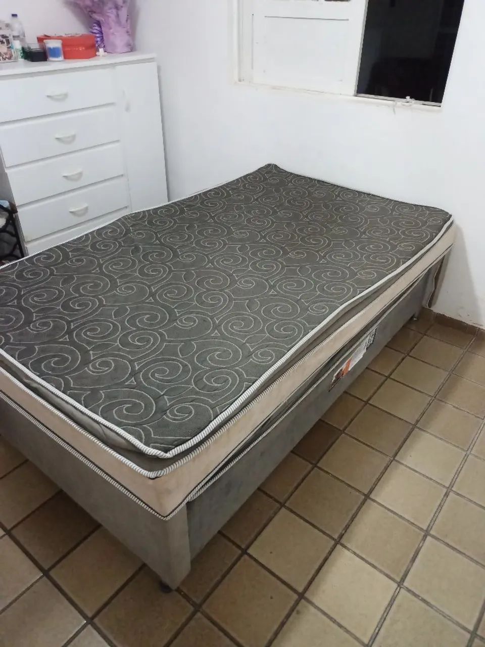 Bicama solteiro grande com auxiliar 