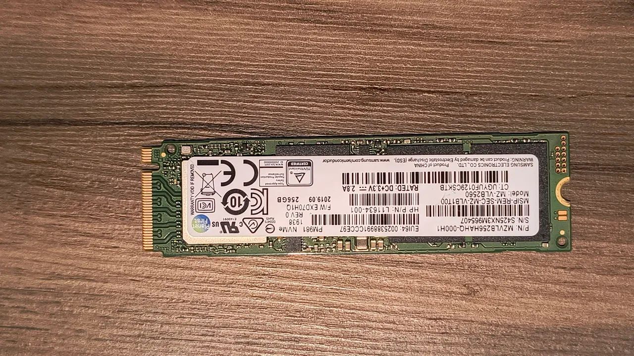 SSD Samsung 256GB NVMe M.2 - Foto 2