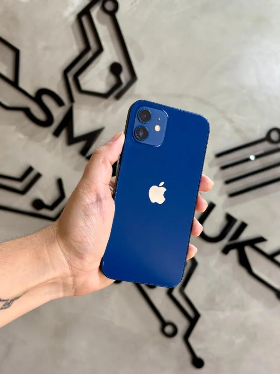 iPhone 12 Blue 64GB (Nota e 3 meses de garantia) - Celulares e