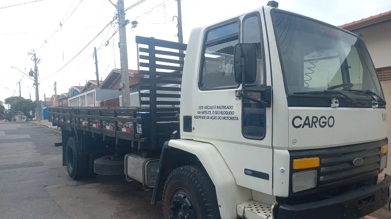 Ford cargo 1418