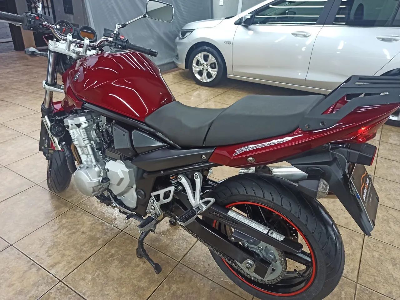 Suzuki Bandit 650 N 2009  - Foto 2