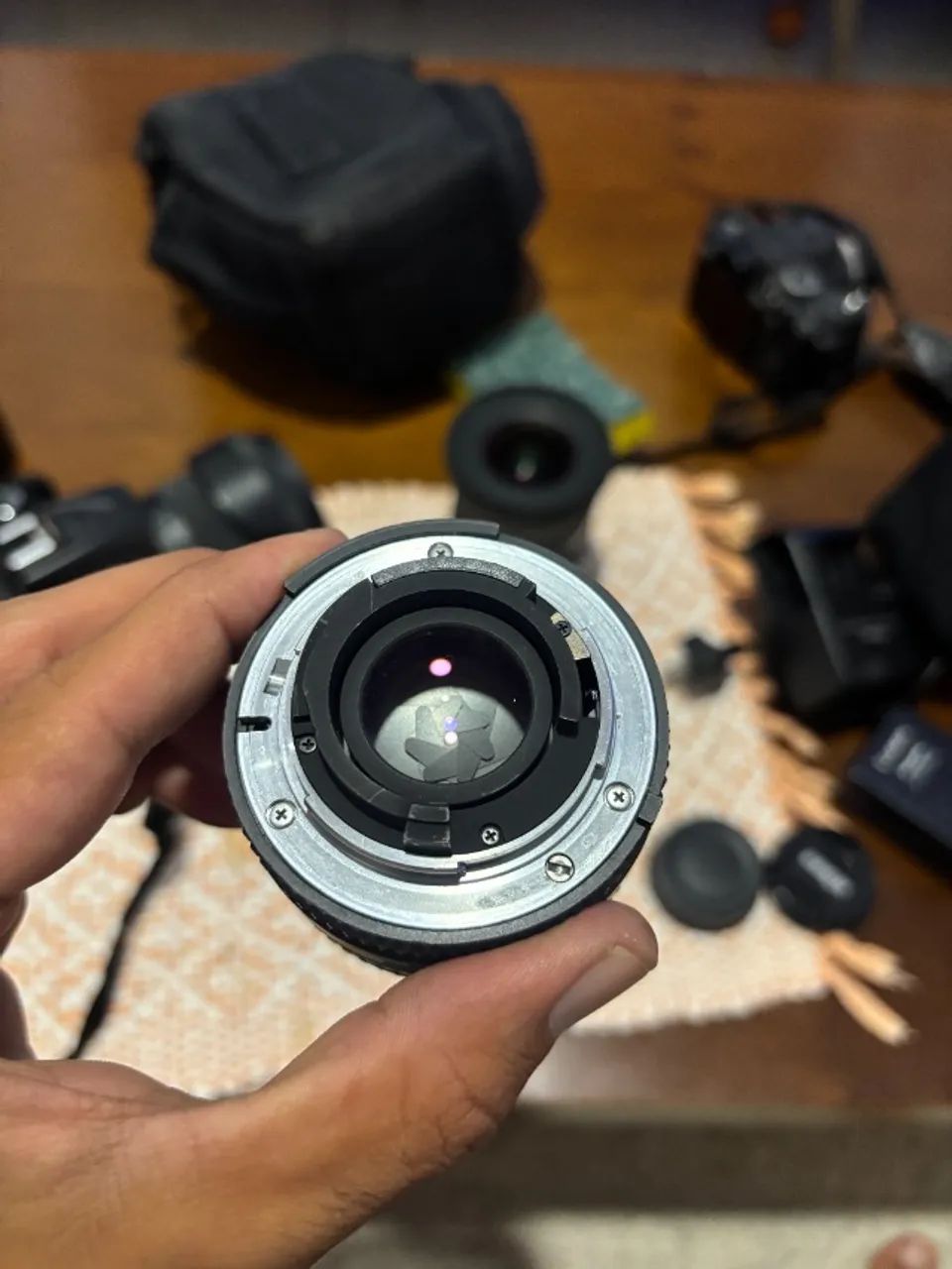 Nikon 50mm f/1.8D | Lente Clara | Retrato, Bokeh e Baixa Luz - Foto 4