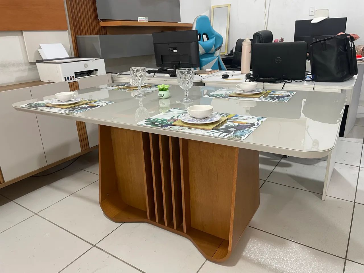 Mesa de jantar 6 lugares nova  - Foto 2