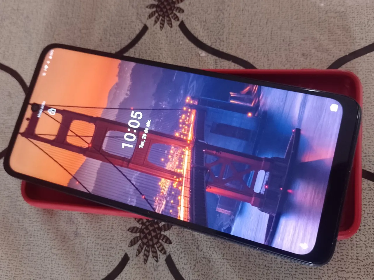 Vendo ou troco moto e32 em boas condições