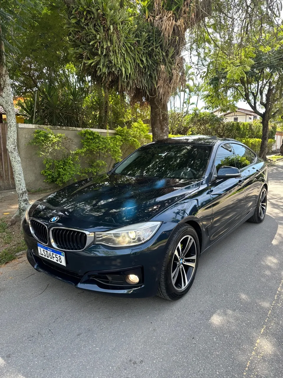 BMW 320I GT