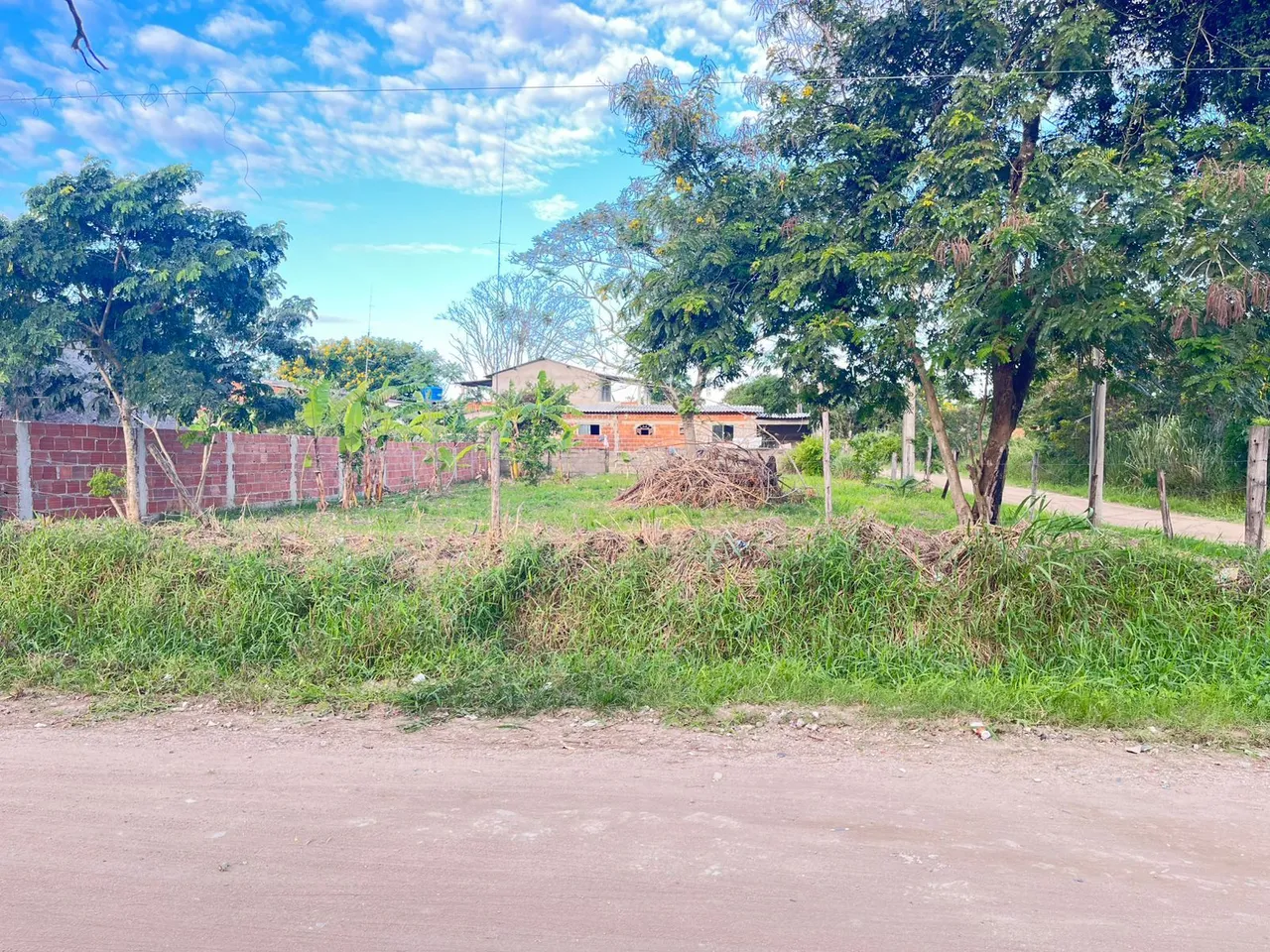 Vendo terreno Araruama.