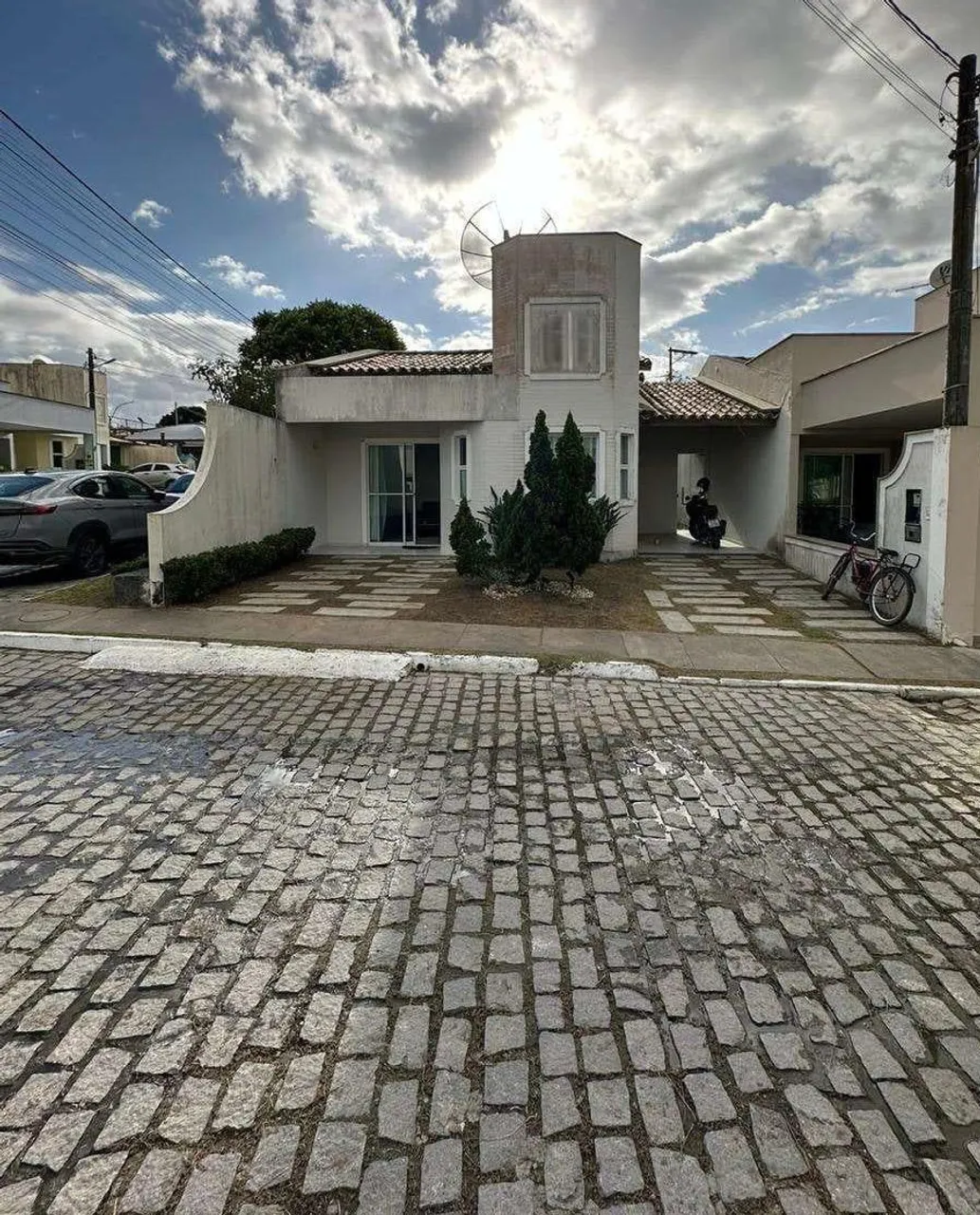 ALUGO 100% MOBILIADA COND SALVADOR DALI CASA NO CONDOMÍNIO SALVADOR DALI SANTA MÔNICA