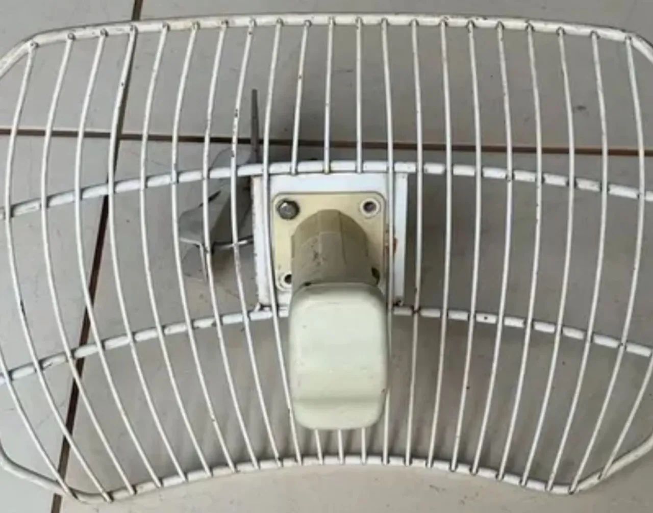 Antena Airgrid M5 wifi ubiquiti CPE 5GHz<br>R$ 250,00