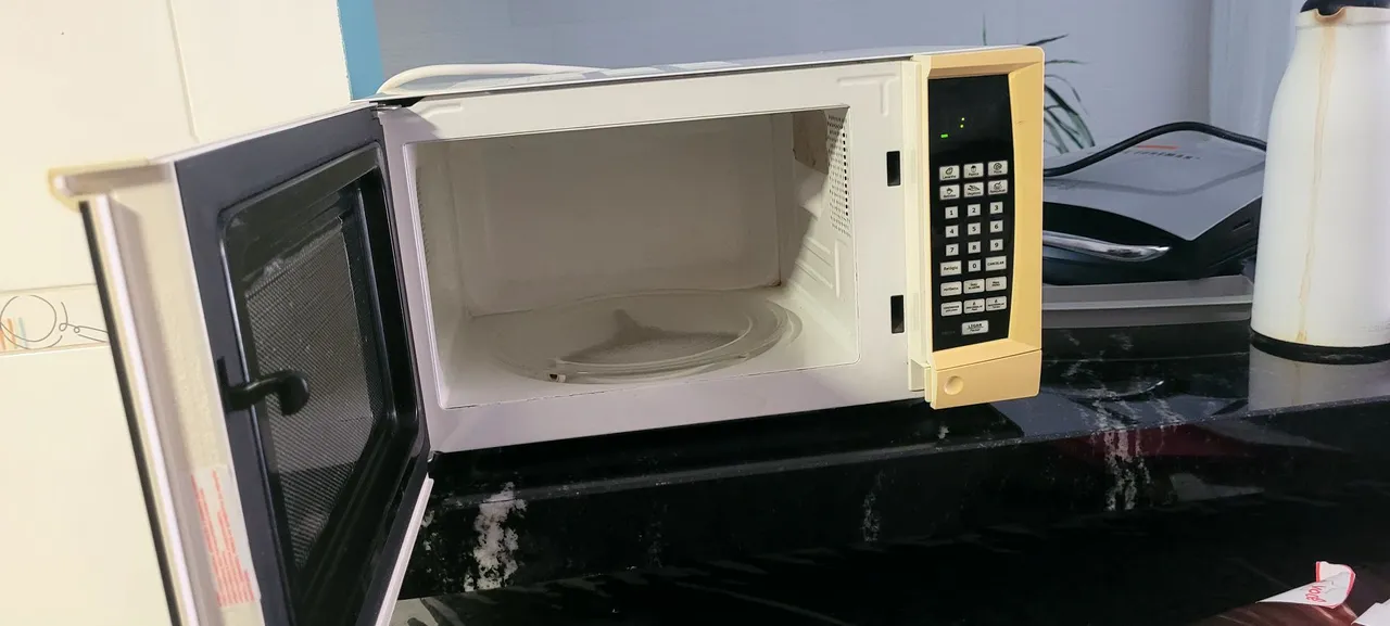 Micro-ondas em ótimo estado!