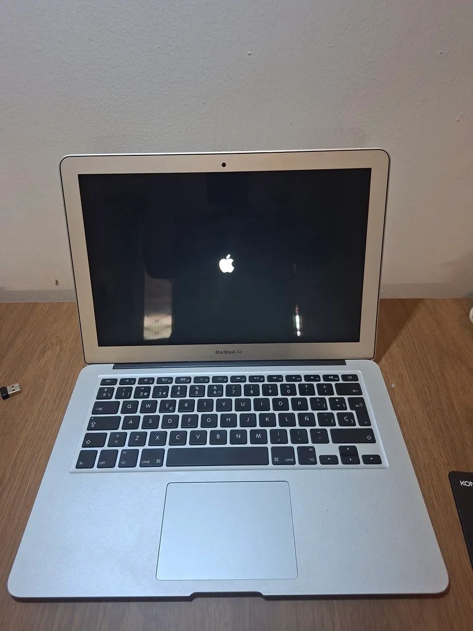 MacBook air 13 2017 i5 8gb 128gb Modelo A1466 - Notebooks
