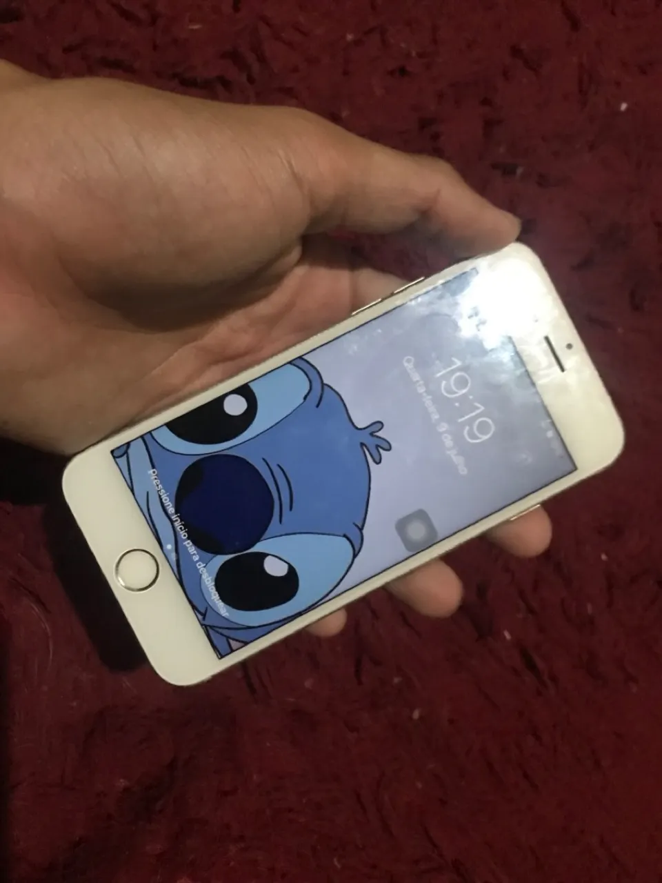 Iphones para o uso de suas peças .
