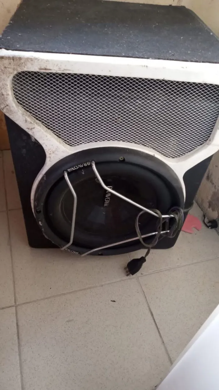 Caixa de Som Subwoofer