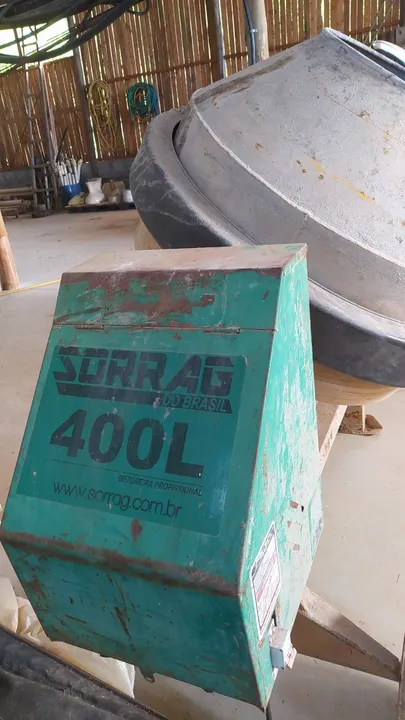 Betoneira 400 L - 2Kv de potencia - BAIXOU