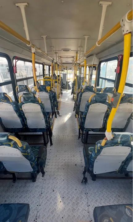 Ônibus 2011/ 2012 0f 1418 Mercedes curto - Foto 5