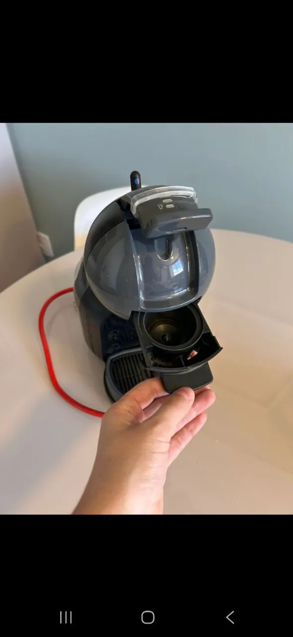 Cafeteira Nespresso Dolce Gusto