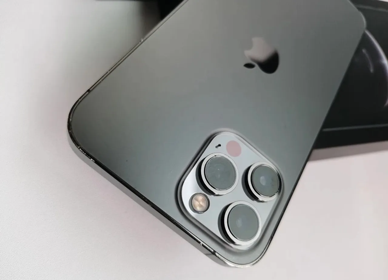 【値下げ】Apple iPhone 13 Pro 512GB Amazon | 【整備済み品】 Apple iPhone 13 Pro 512GB シルバー SIM