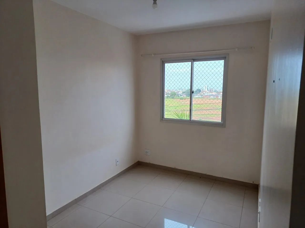 APARTAMENTO EM CONDOMÍNIO SAMAMBAIA 2 QUARTOS - Foto 3