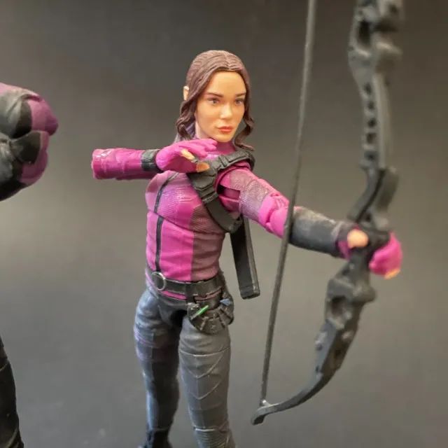 Marvel Legends Hawkeye & Kate Bishop - Avengers - Foto 3