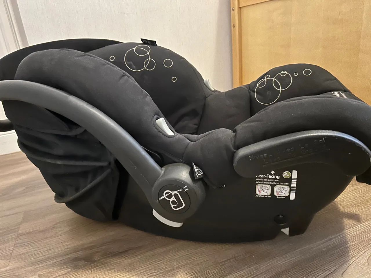 Kit Bebê Completo - Carrinho, e Bebê Conforto - Foto 6