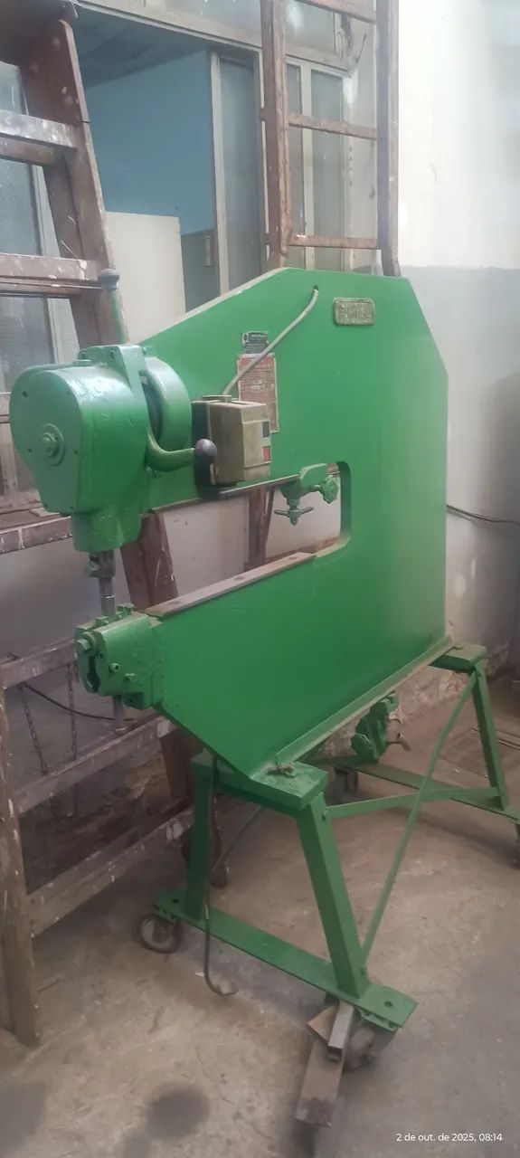 Tesoura puncionadeira C3 corta chapas 