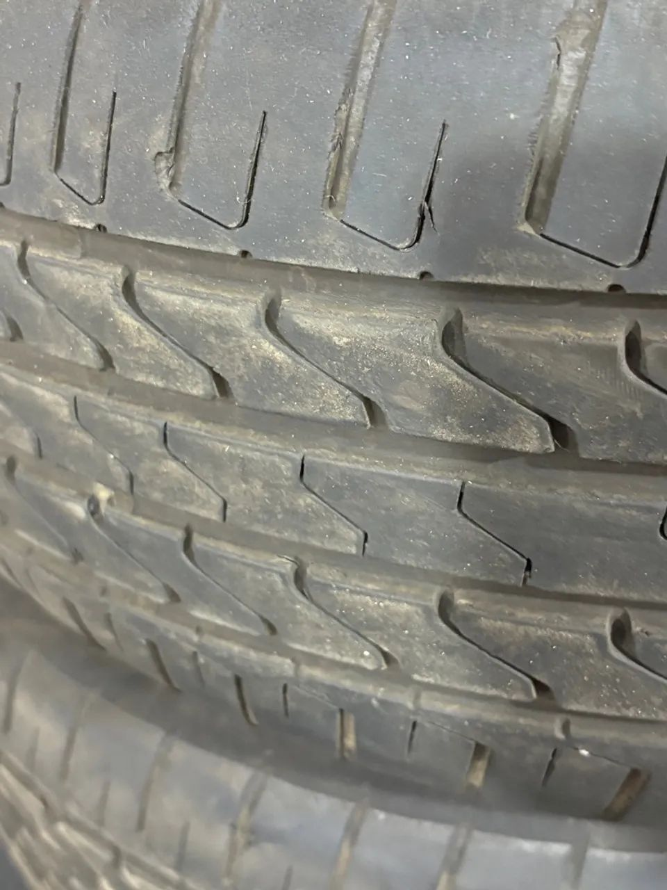 Pneu 235/55R19