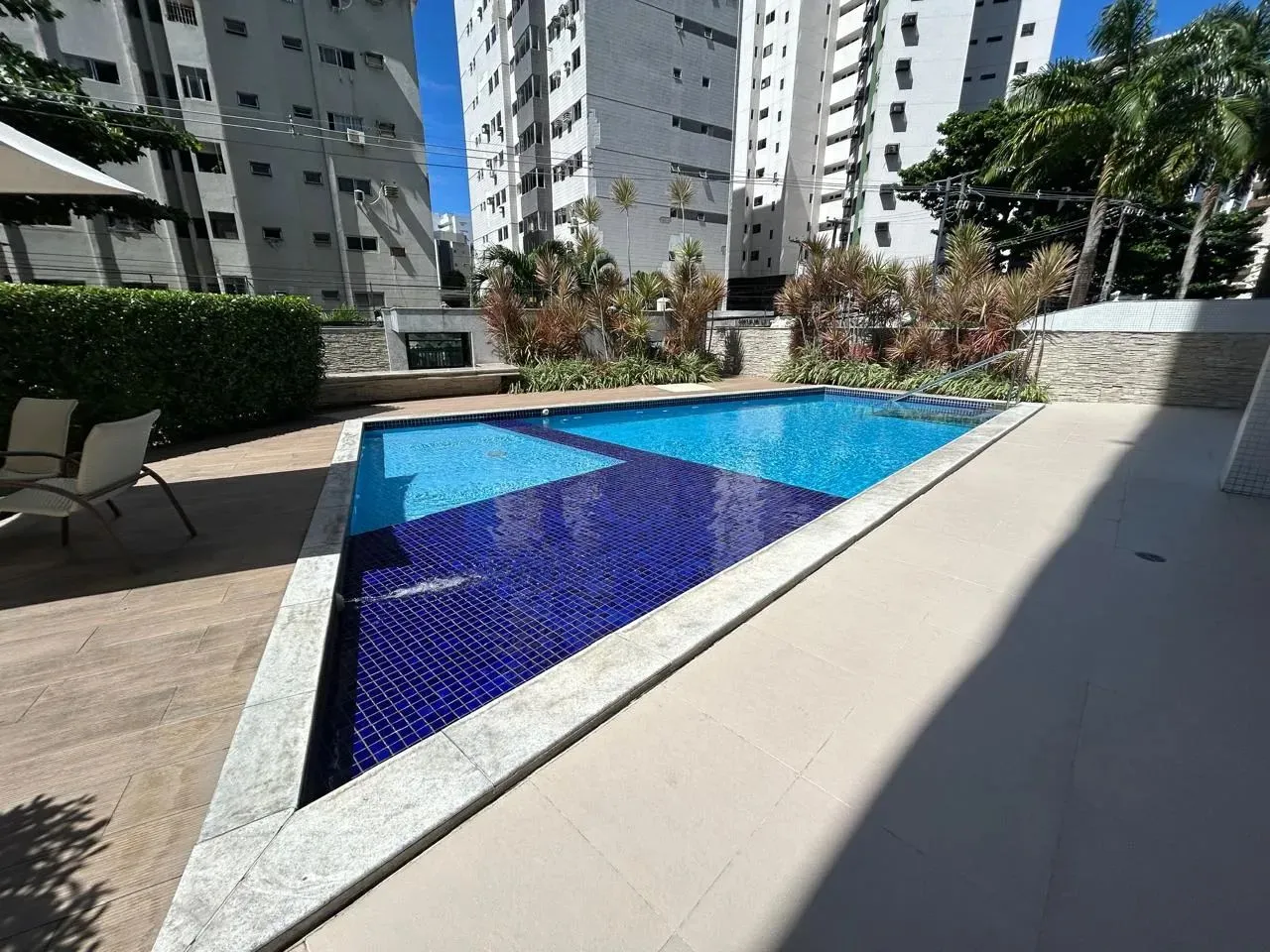 Belíssimo apartamento 185m em Boa viagem 4 quartos 4 suítes alto padrão para locação