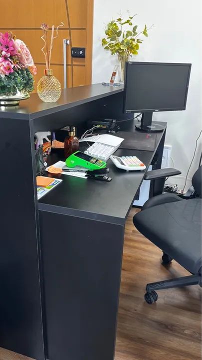 Balcão de escritório preto (MDF) - Foto 2