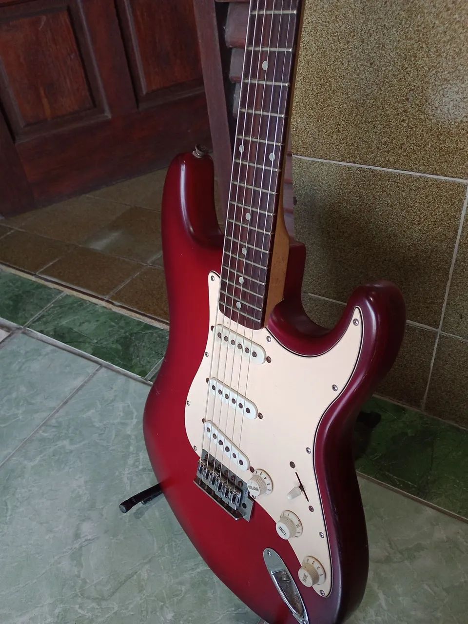 Ótima guitarra  - Foto 2