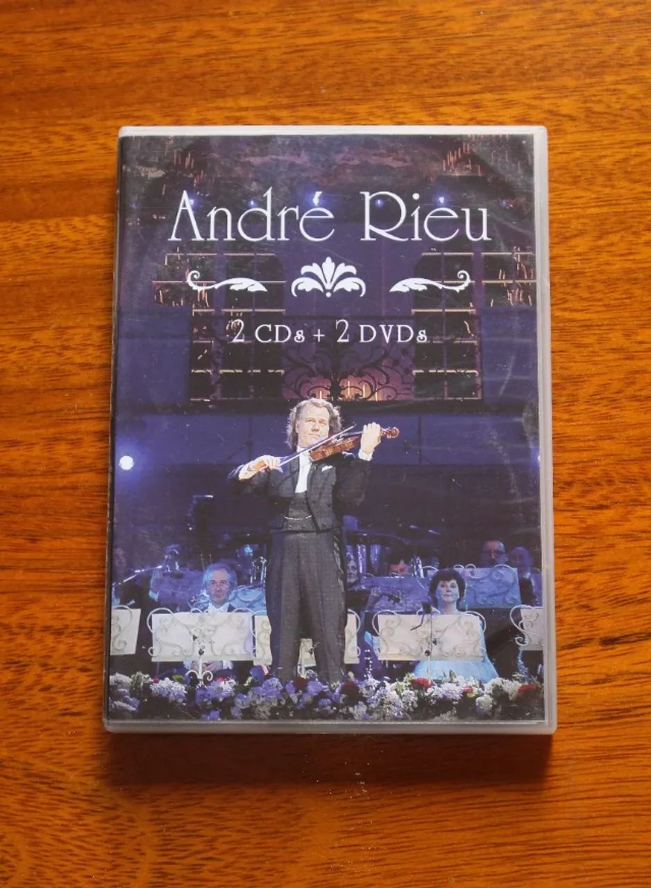 Coletânea André Rieu: 2 CDs + 2 DVDs - original (usado)