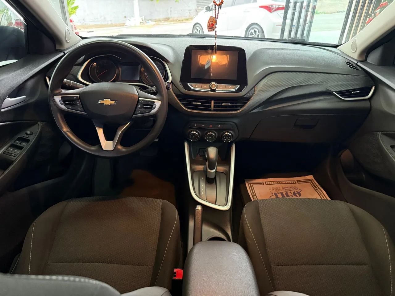 Chevrolet Onix Plus LT 1.0 12V TB Flex Aut. 4P 2022 - Foto 10