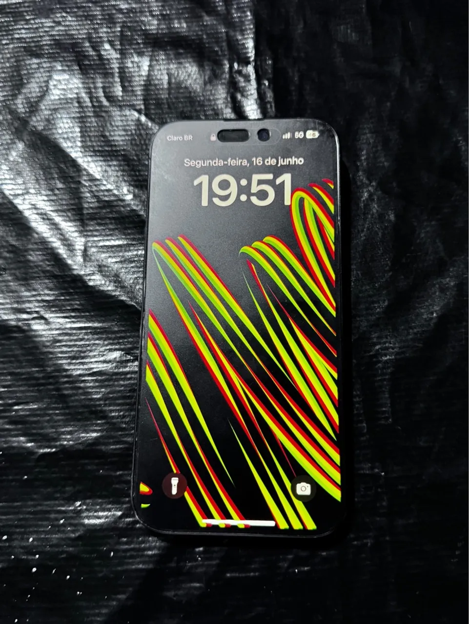 iPhone 15 pro 256gb