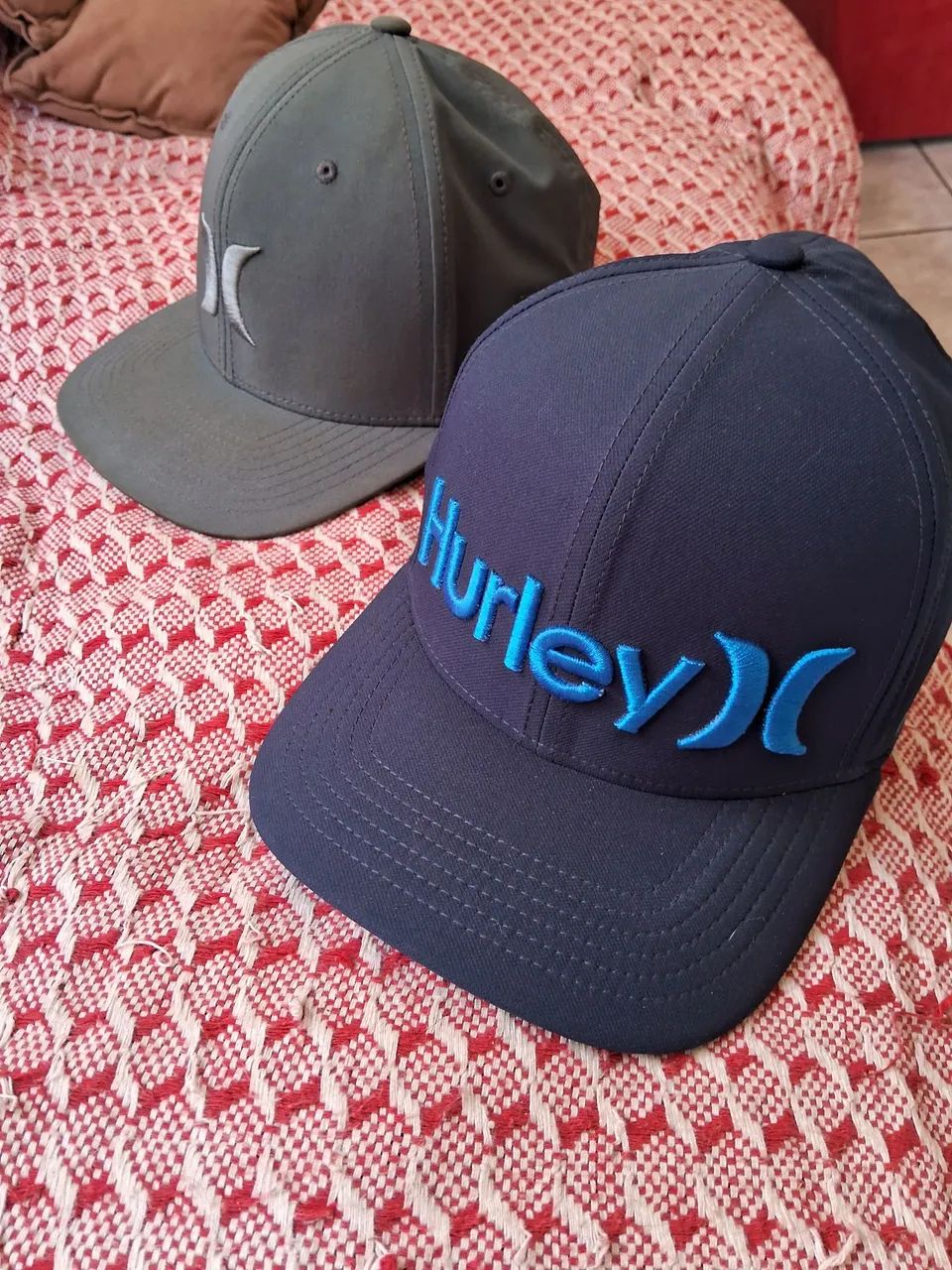 Boné Hurley original eu so tenho o verde ok