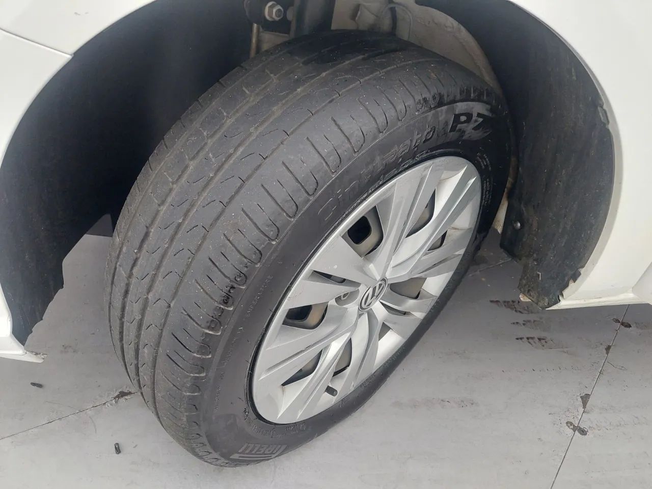 Volkswagen Voyage 1.0 Flex 12V 4p, foto 11 de 18