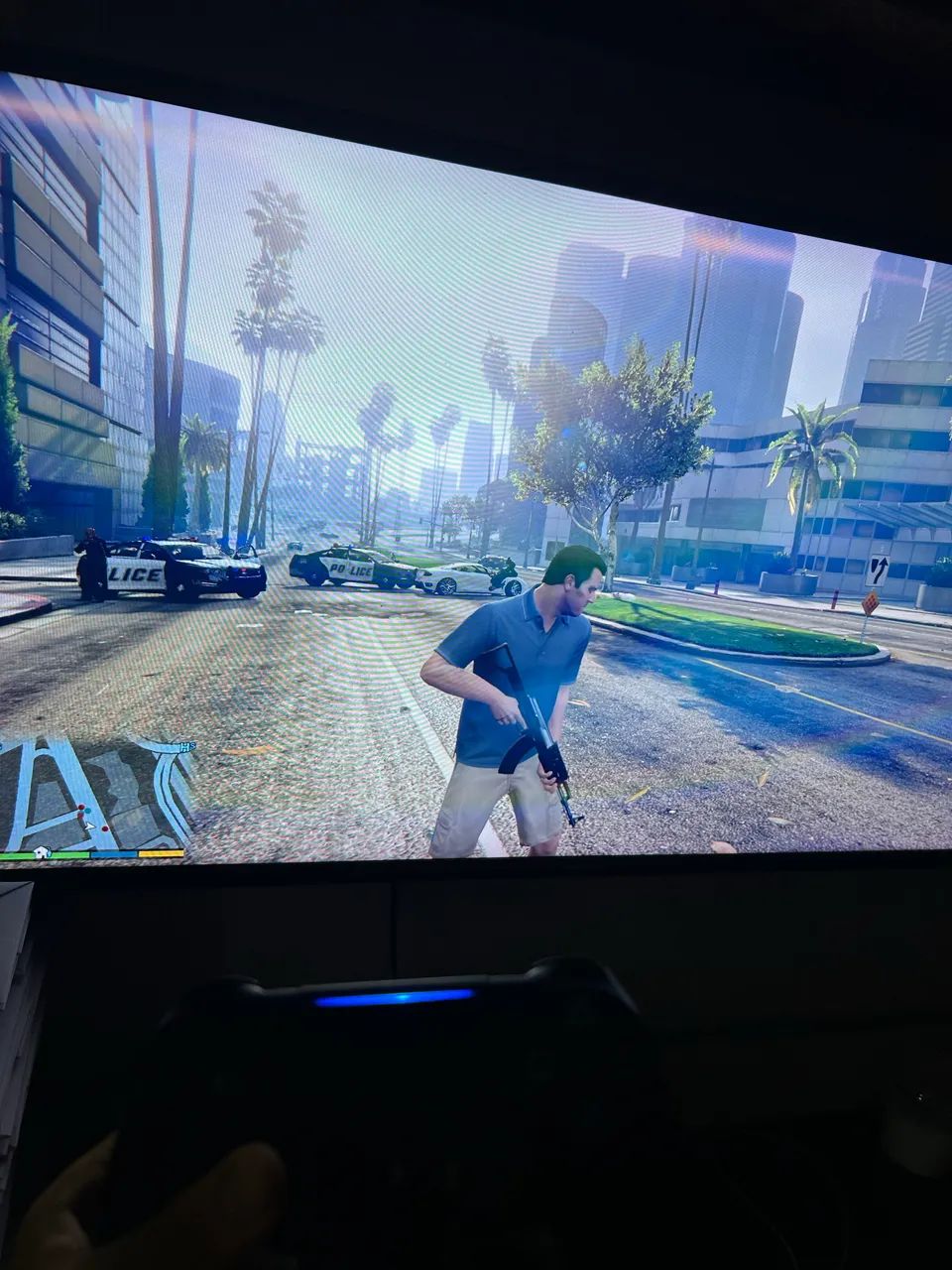 Ps4 Slim 1 TB + 2 controles e 2 jogos  - Foto 3