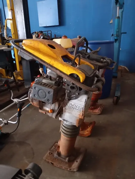 Compactador de solo 