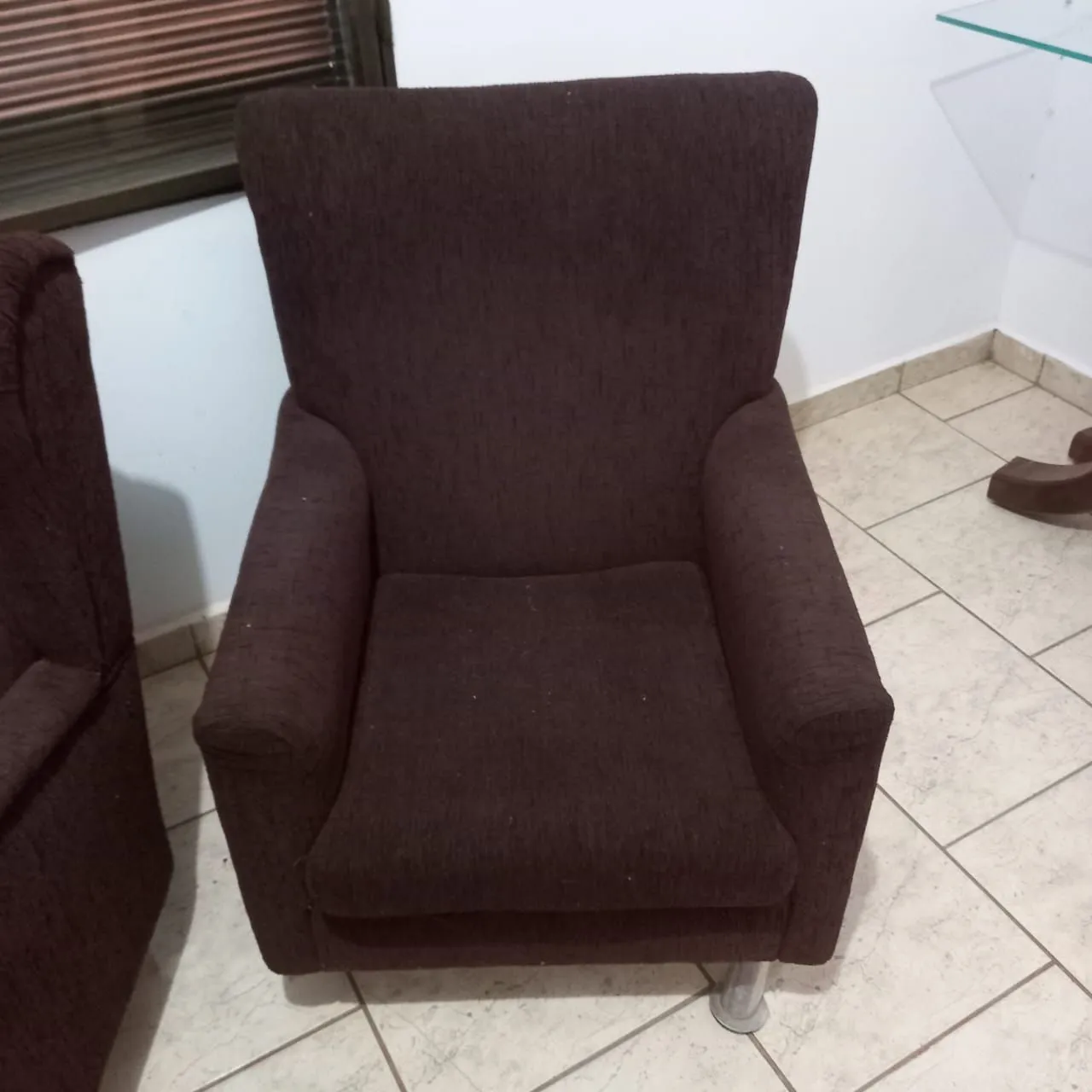 Poltrona Confortável em Tecido Aconchegante